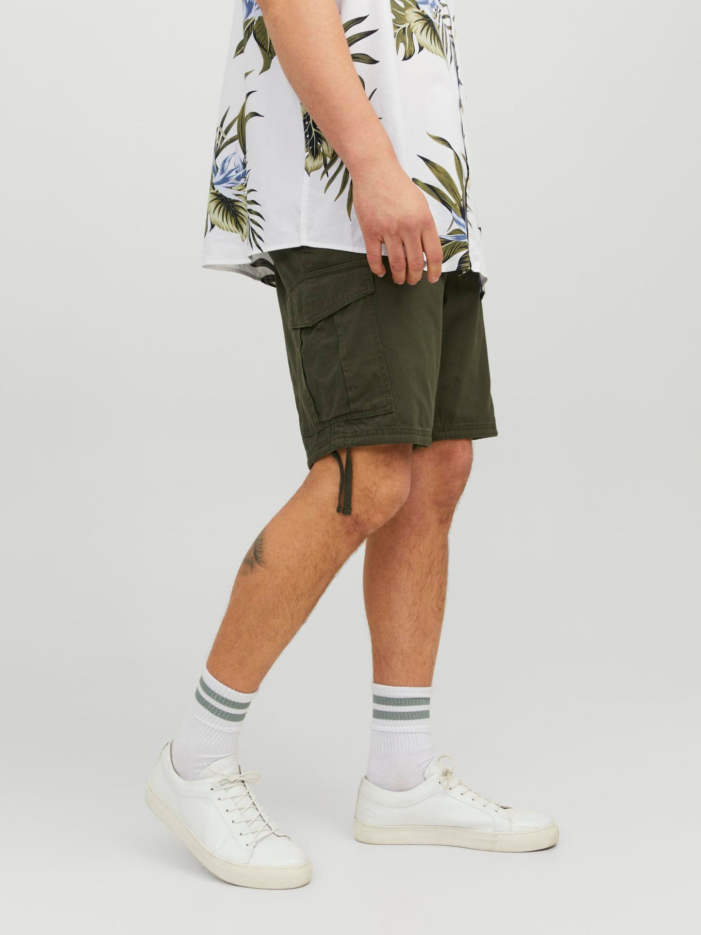 JACK&JONES JPSTMARLEY JJCARGO KORTE BROEK GROEN