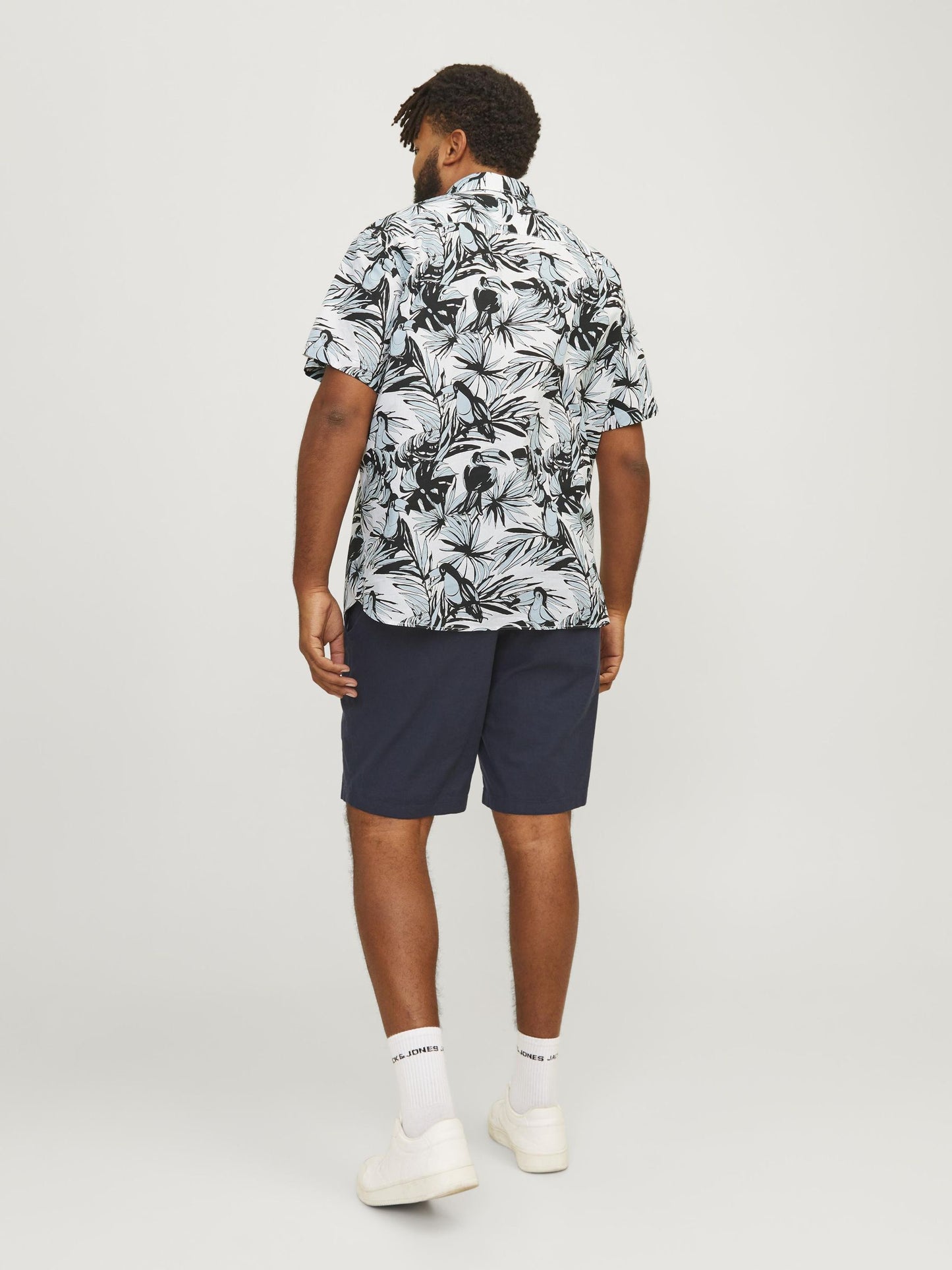 JACK&JONES  JORJOSHUA ARUBA AOP SHIRT BLAUW