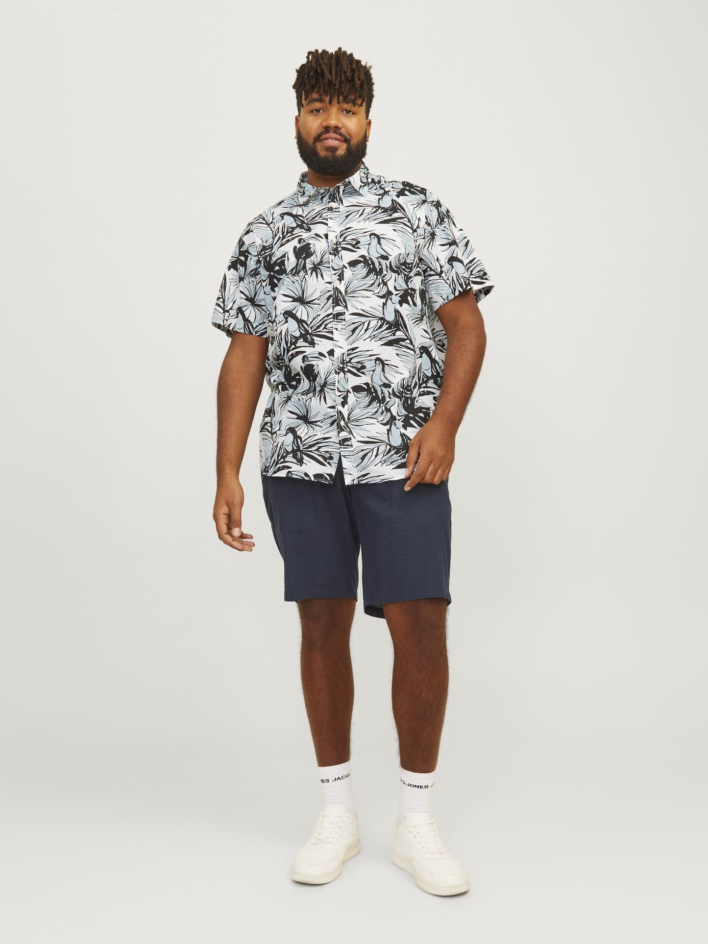 JACK&JONES  JORJOSHUA ARUBA AOP SHIRT BLAUW