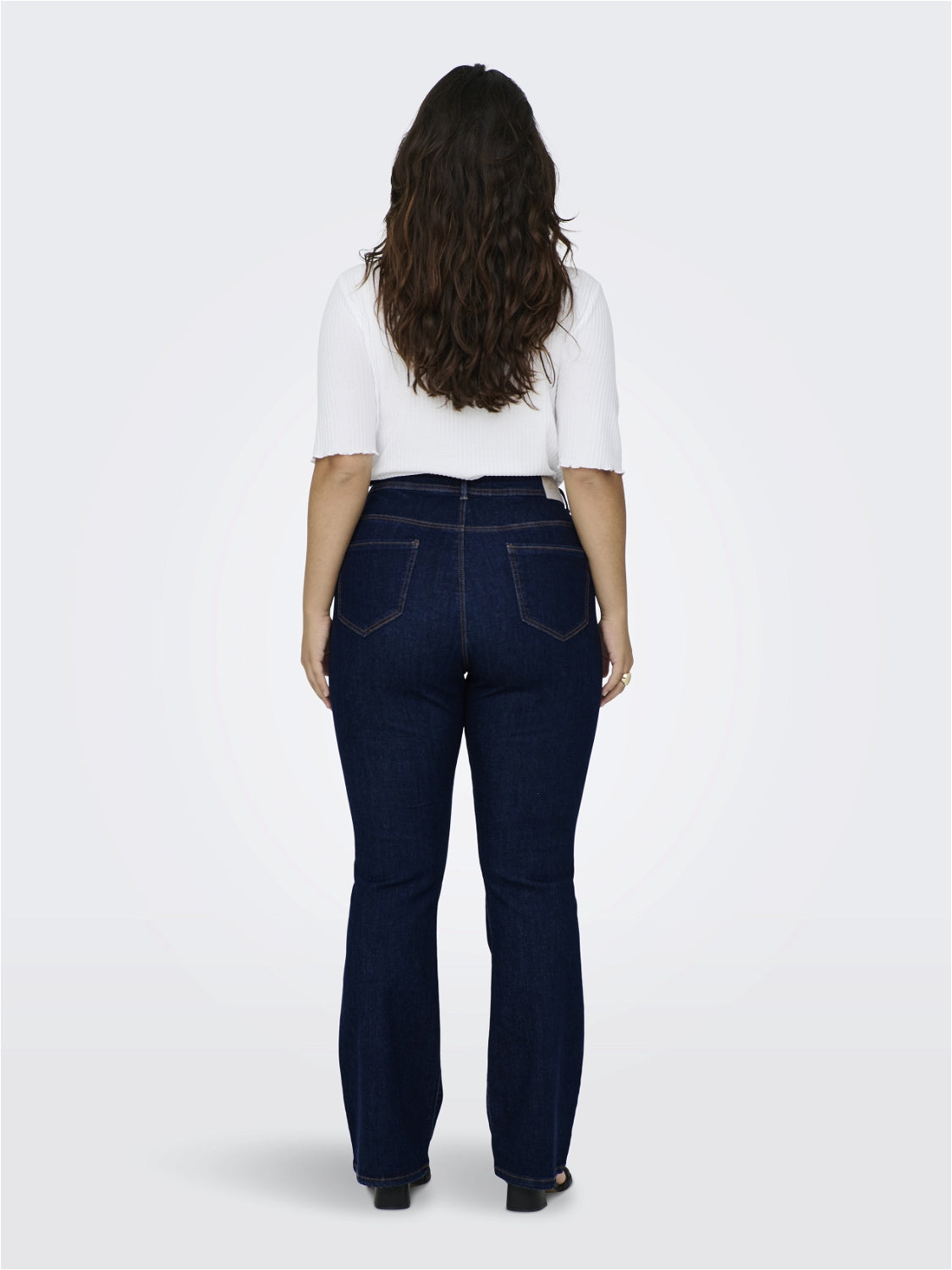 Only Carmakoma CARSALLY HW FLARED JEANS DNM